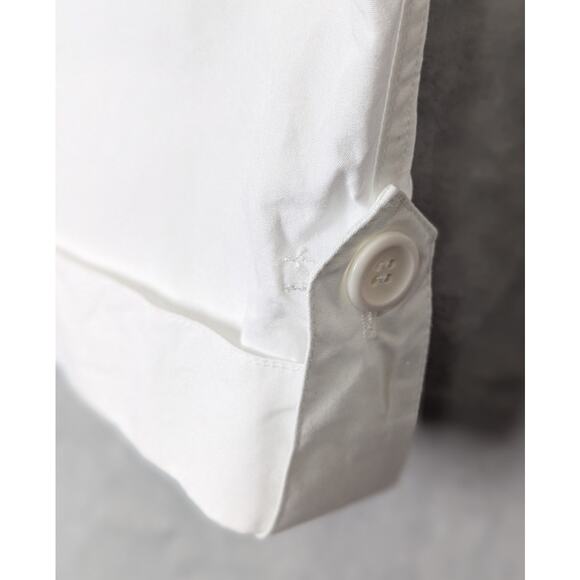 Studio Works White shorts Sz 16100% cotton Waist 36"Ins9.25"Hips 45" Rise12"EUC - Picture 7 of 9